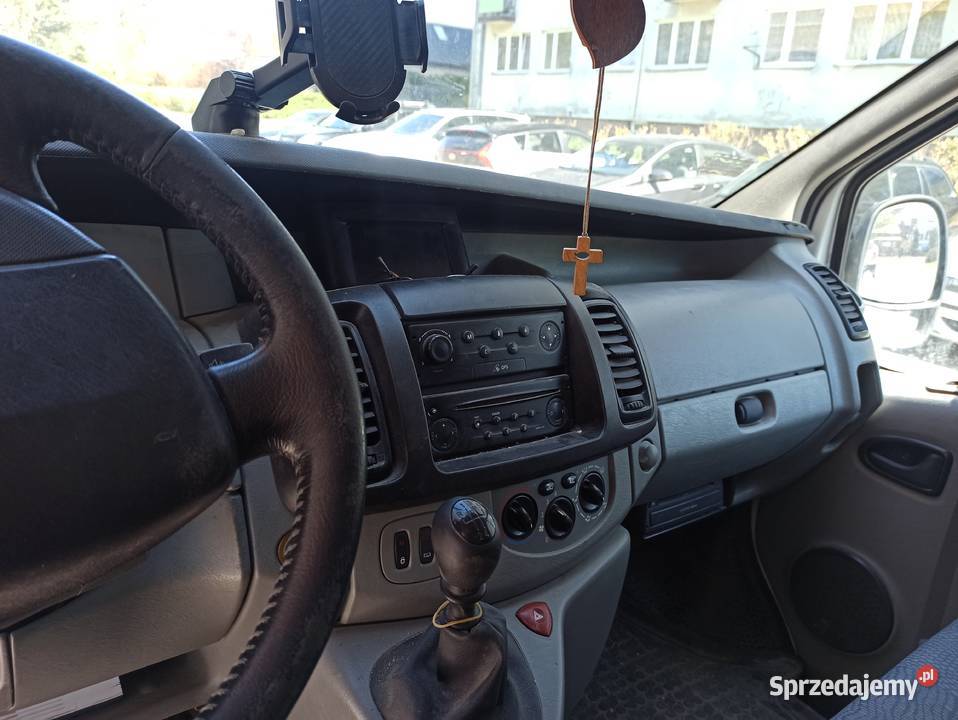 Renault Trafic 2006 19 80KM Ostrowiec Świętokrzyski
