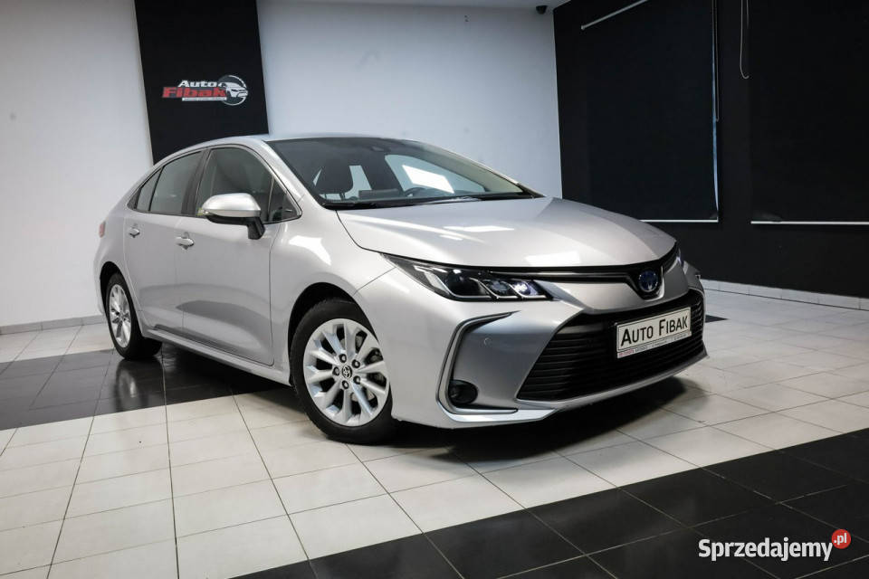 Toyota Corolla Salon PolskaI Konstantynów Łódzki