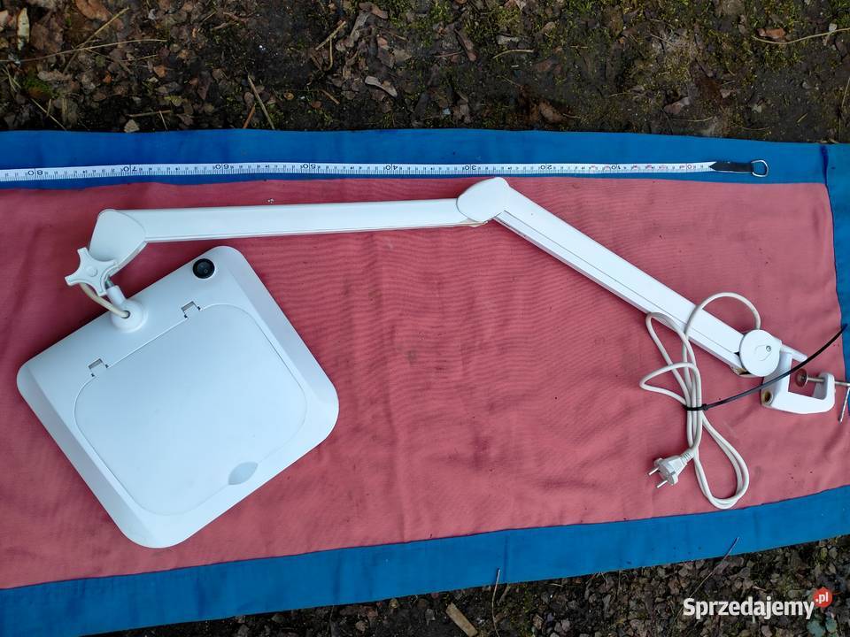 Wszechstronna ekonomiczna lupa z podświetleniem Legnica