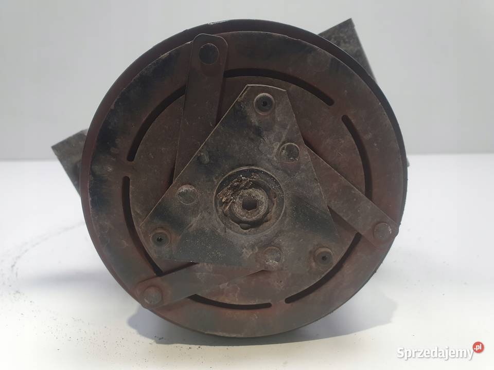 SPRĘŻARKA KLIMATYZACJI Renault Clio IV 09 TCe osobowe Chełm