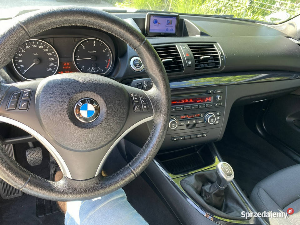 BMW 120 Nowy rozrząd zadbana oryginalny przebieg wielofunkcyjna kierownica wielkopolskie Poznań sprzedam