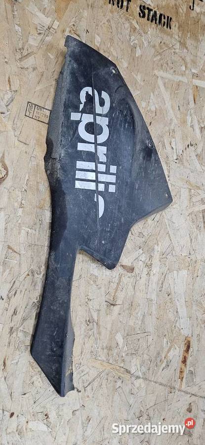 Aprilia rs 20062012 plug lewy owiewka Rybarzowice