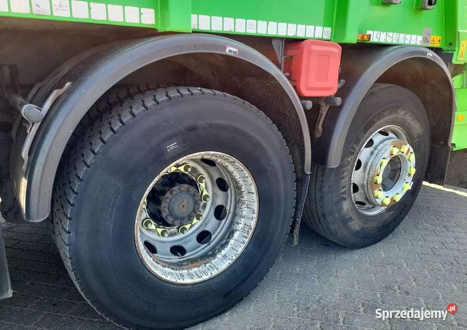 Volvo FE 320 śmieciarka trzyosiowa Zoeller 20m3