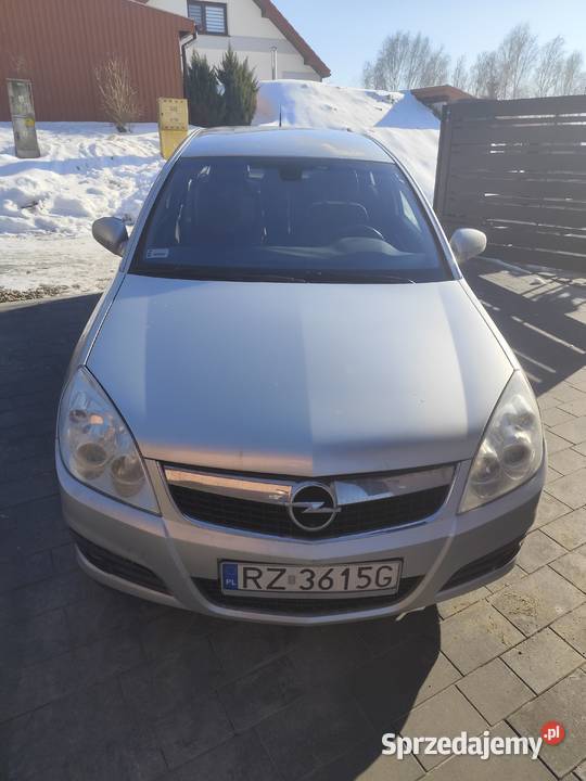 Opel Vectra 19 CDTI 120 2006 Skołyszyn