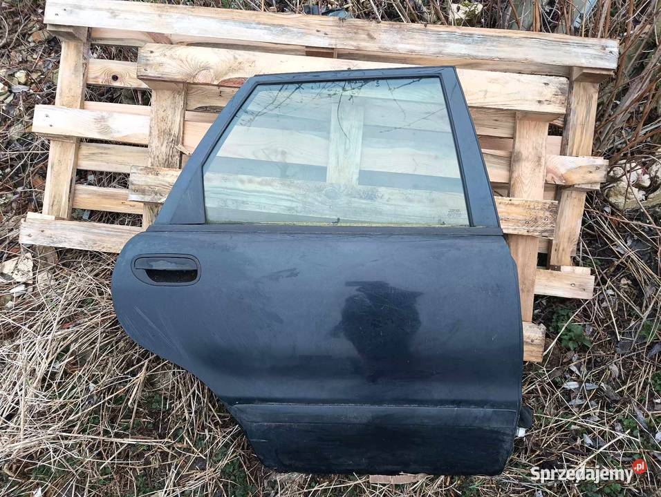 Drzwi tylne prawe Volvo v40 9604 czarne 33222 Drzwi Kraków