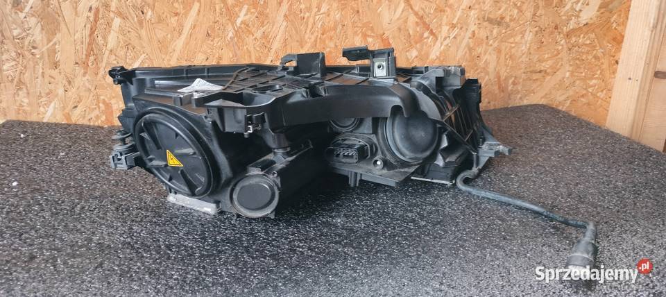 Reflektor Lewy Przód BiXenon Skrętny Audi A7 osobowe Lampy przednie Przemyśl