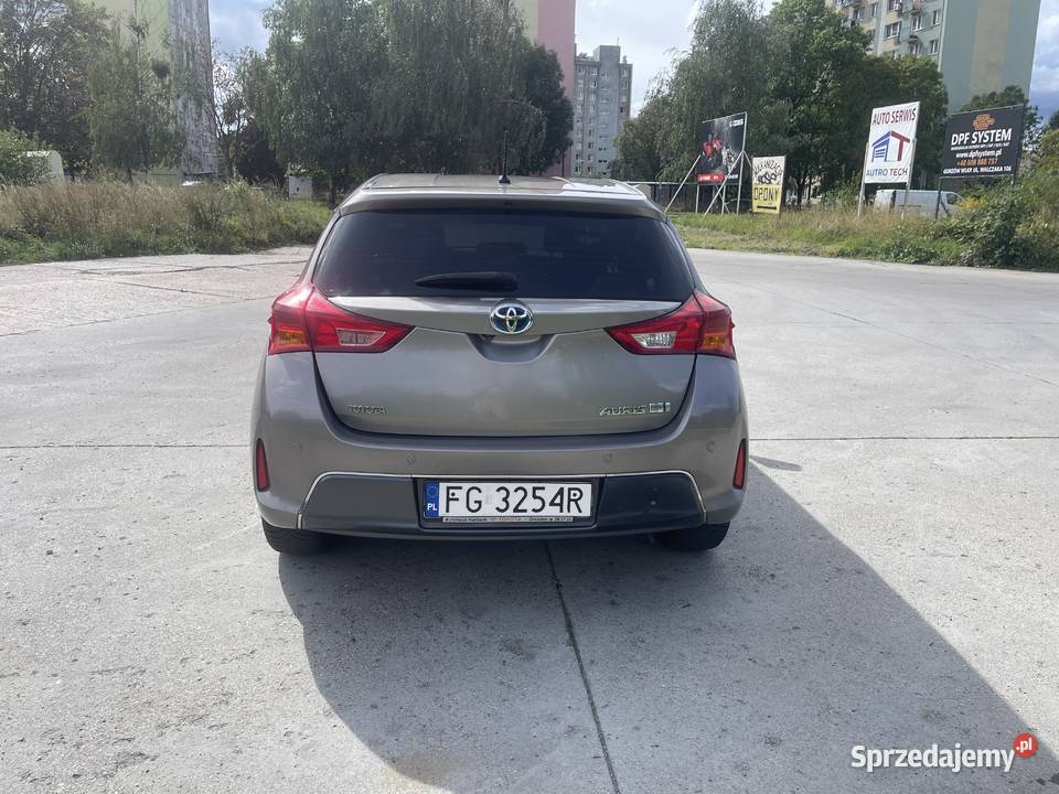 Toyota Auris 2013 LPG Gorzów Wielkopolski sprzedam