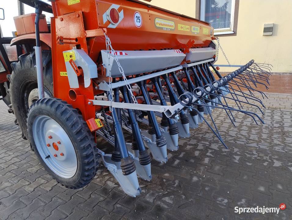 Siewnik zbożowy Poznaniak 27m nieuszkodzony łódzkie