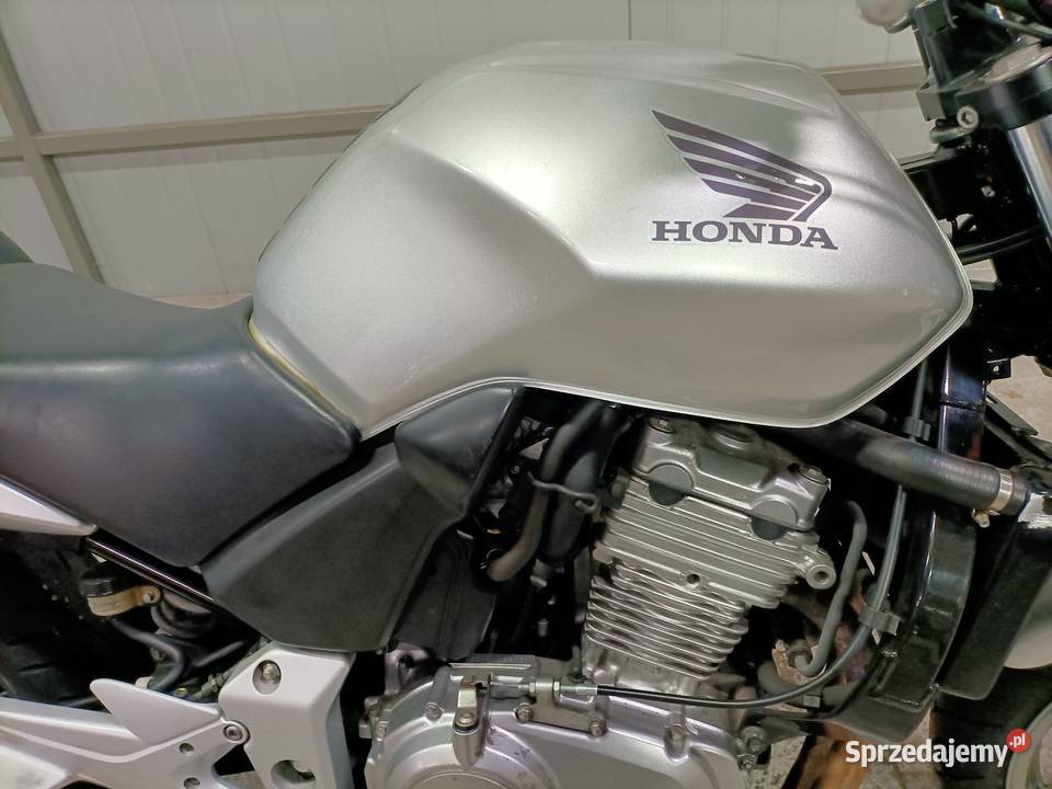 Honda CBF 500 Rok produkcji 2004 łódzkie Kutno