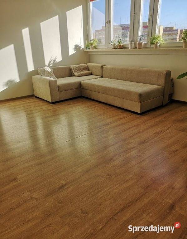 1pok 31met Sky Tower REMONCIEWINDA Wrocław Rok budowy 1969 sprzedam