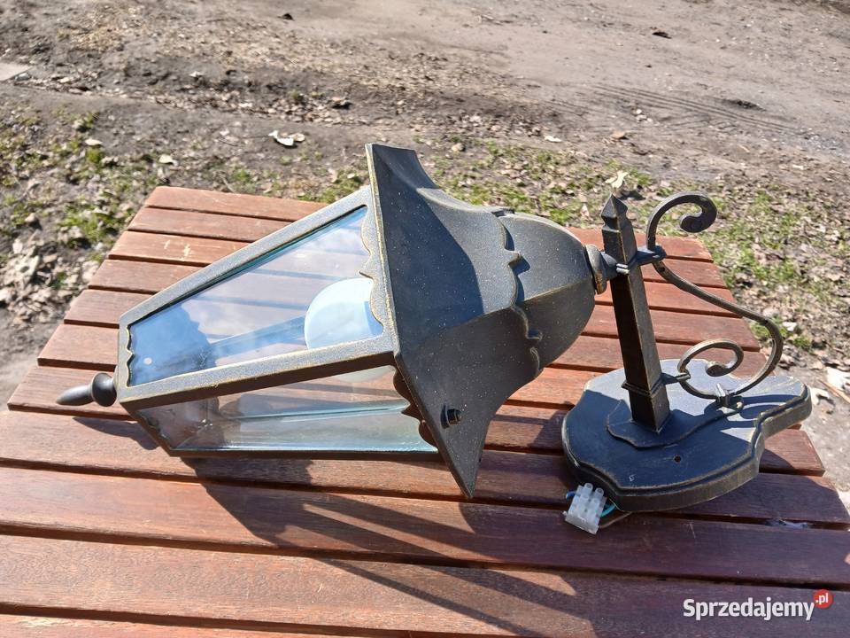 Kinkiet ścienny zewnętrzny czarny metalowy Gniezno sprzedam