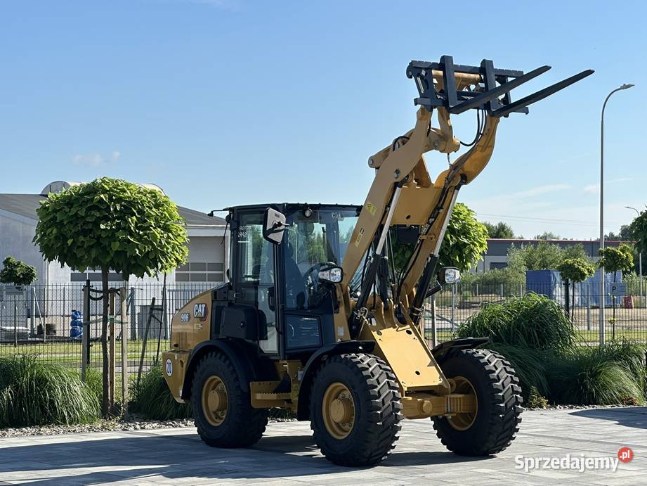 FABRYCZNIE NOWY CAT 906 Motoryzacja wielkopolskie Tuliszków