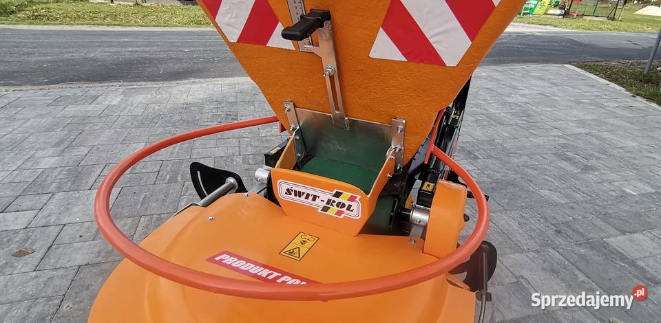 Piaskarka komunalna ŚwitRol piaskarko solarka
