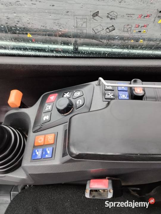 Ładowarka teleskopowa Manitou MLT 635140 PREMIUM Klimatyzacja Józefów