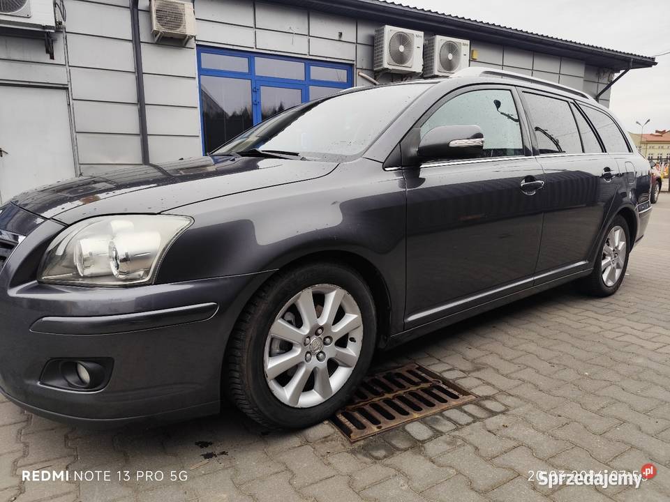 Toyota Avensis 18 GAZ Lift lubelskie Łuków sprzedam