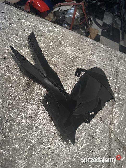 Błotnik Nadkole Osłona SUZUKI GSX GSXR 125 R 18 Poznań