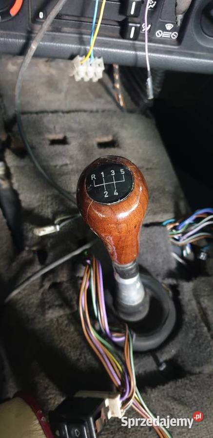 KIEROWNICA BMW E30 DREWNIANA PLUS GAŁKA