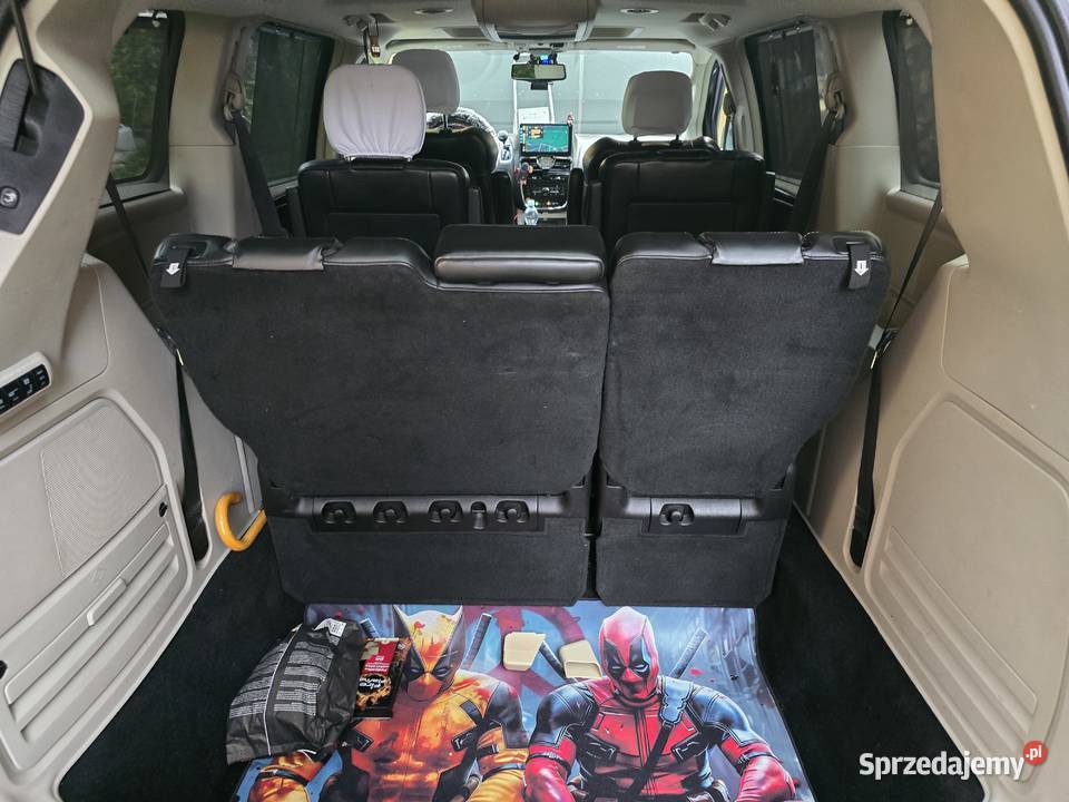 2016 zadbany Chrysler Town Country V6 36 Limited Katowice