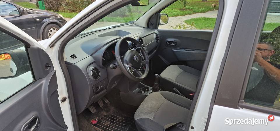 Dacia Lodgy 7 osobowa benzyna z LPG mazowieckie sprzedam
