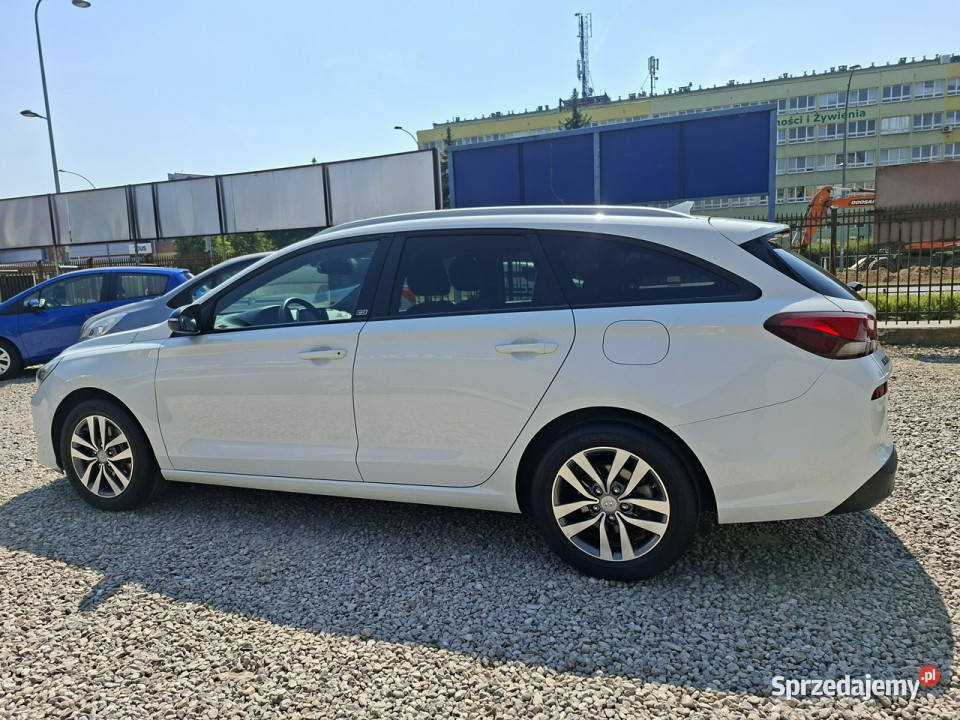 Hyundai i30 14 T 140 Kombi SALON bezwypadkowy Warszawa