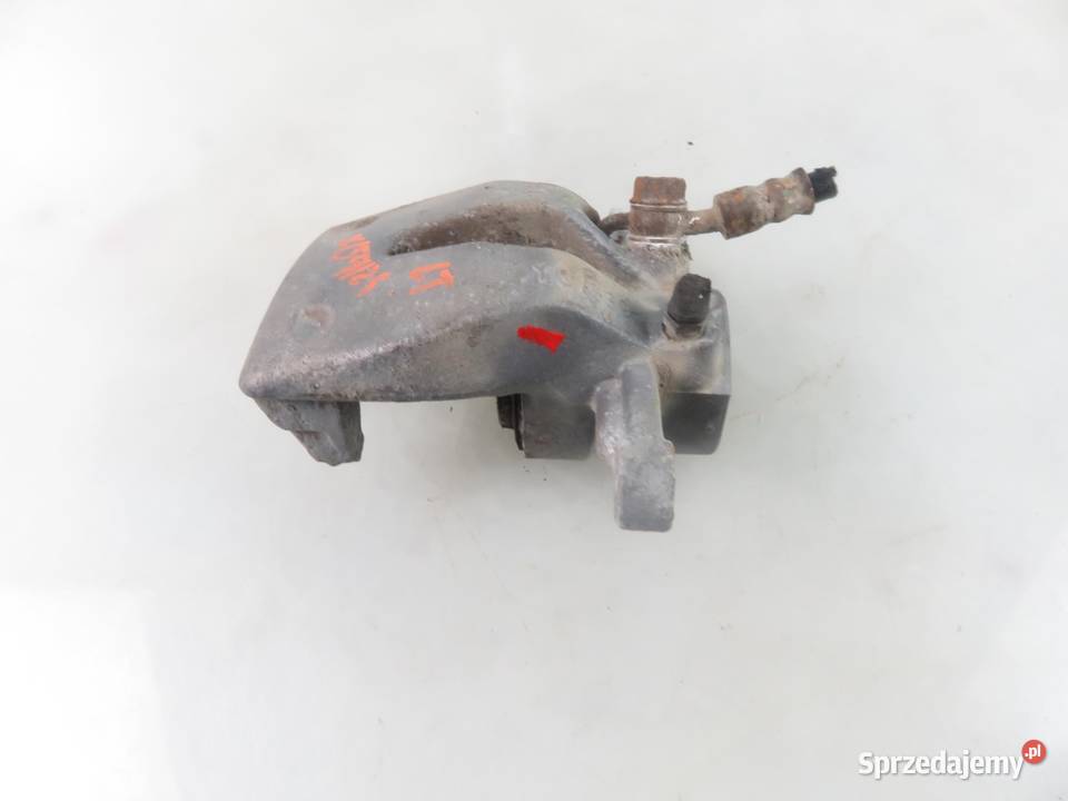 ZACISK LEWY TYŁ TOYOTA AVENSIS II T25 Zaciski i jarzma małopolskie