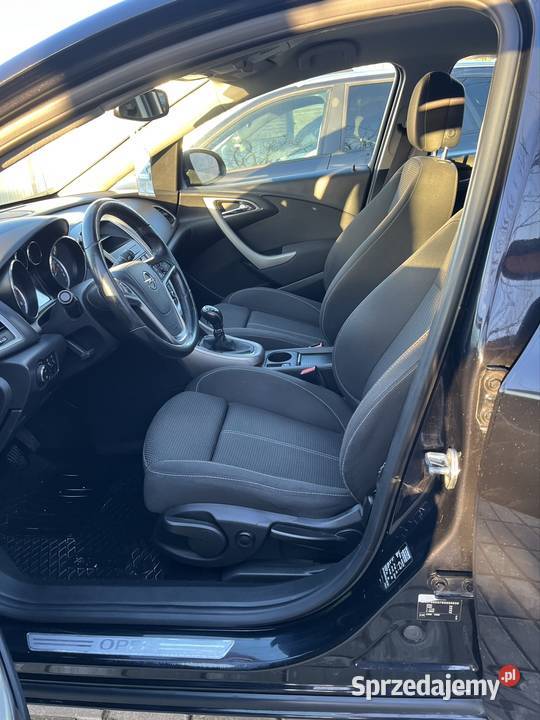 Opel Astra J 17CDTI klimatyzacja Astra Chodel sprzedam