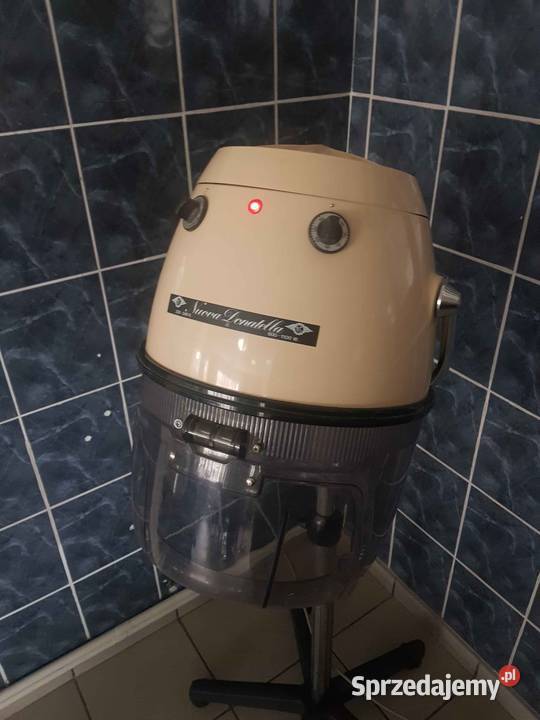 Suszarka fryzjerska stojącą hełmowa Nouva Lubliniec