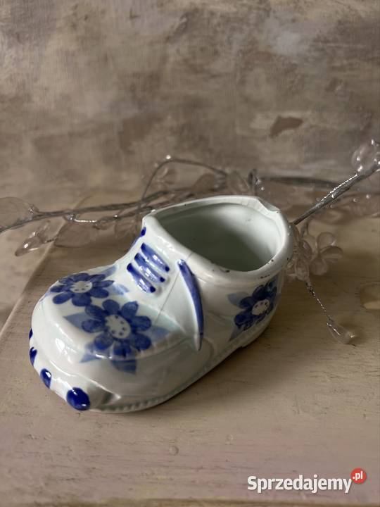 Porcelanowy bucik Bytom