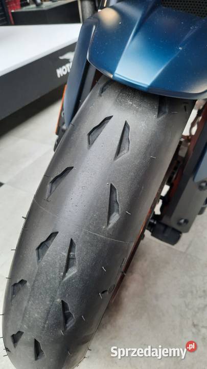 KTM DUKE 890 R 2022 Salon Polska Wrocław