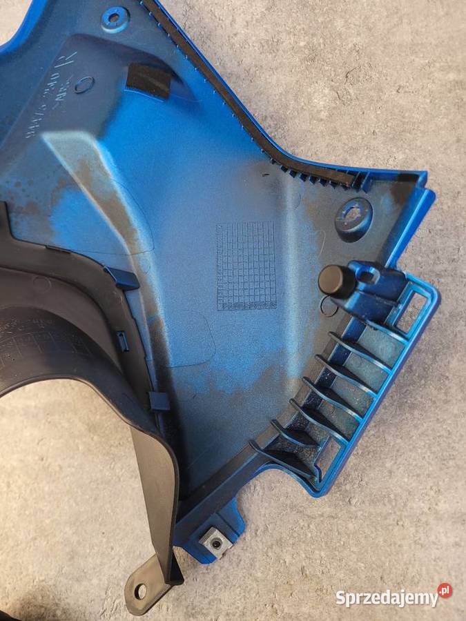 Suzuki GSX 8 R 24 owiewka bok osłona plastik wielkopolskie Nowy Tomyśl