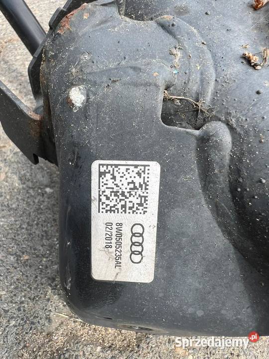 WÓZEK SANKI TYŁ AUDI A4 A5 8W B9 8W0505235AL