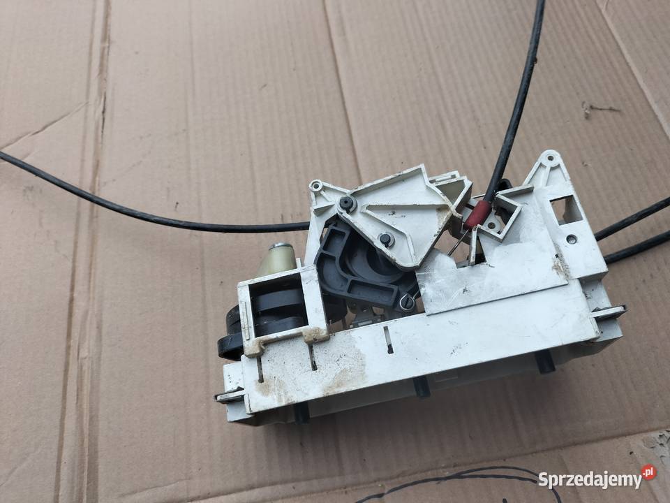 AUDI 80B4 80 B4 PANEL NAWIEWU LINKI NAGRZEWNICY Kamień-Kolonia