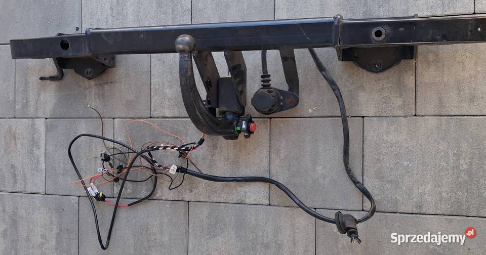 Hak holowniczy odpinany wypinany bmw e 91 e 90 pomorskie Brusy