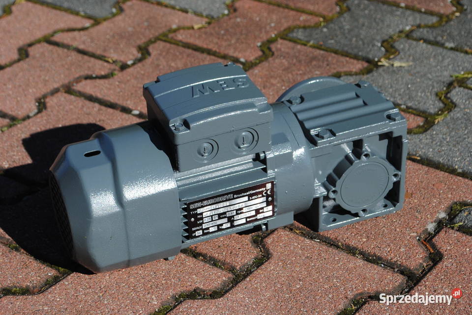 Motoreduktor kątowy 025kw 33obrmin z hamulcem Kargowa sprzedam