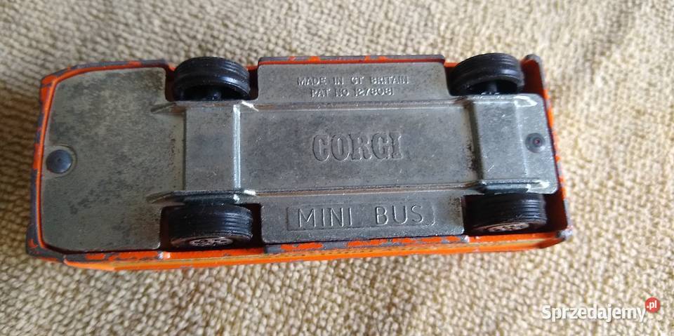 Resoraki lata 70 PRL Corgi Minibus i Mercedes Modelarstwo