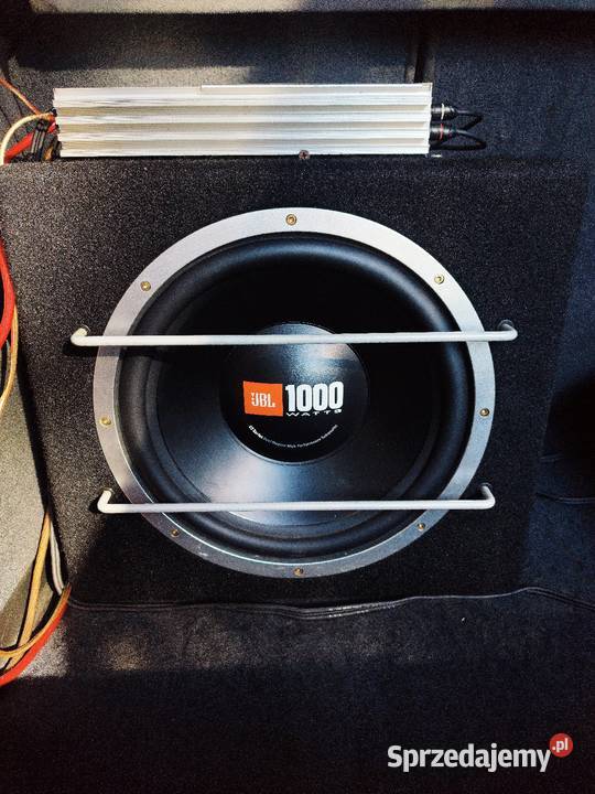 Wzmacniacz Blaupunkt i skrzynia basowa JBL 1000 Ilość kanałów 4 Szadek