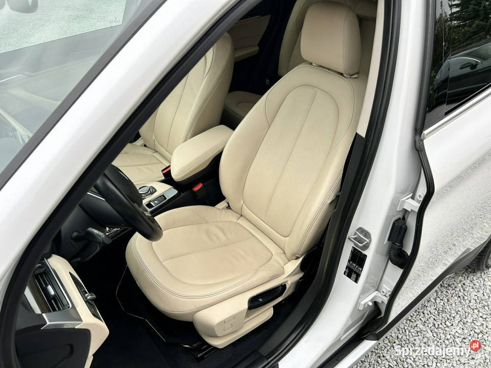 BMW X1 LED Klima Navi Temp Kamera Cofania manualna X1 Bydgoszcz
