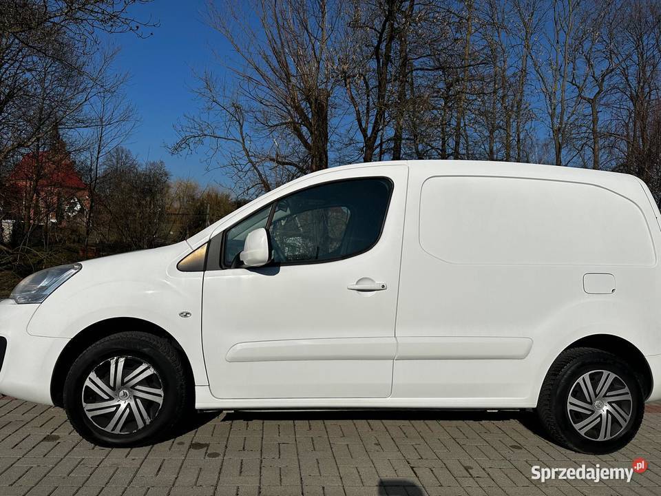 CITROEN BERLINGO 2017r 16 100 ZADBANE AUTO 100KM małopolskie Łękawica