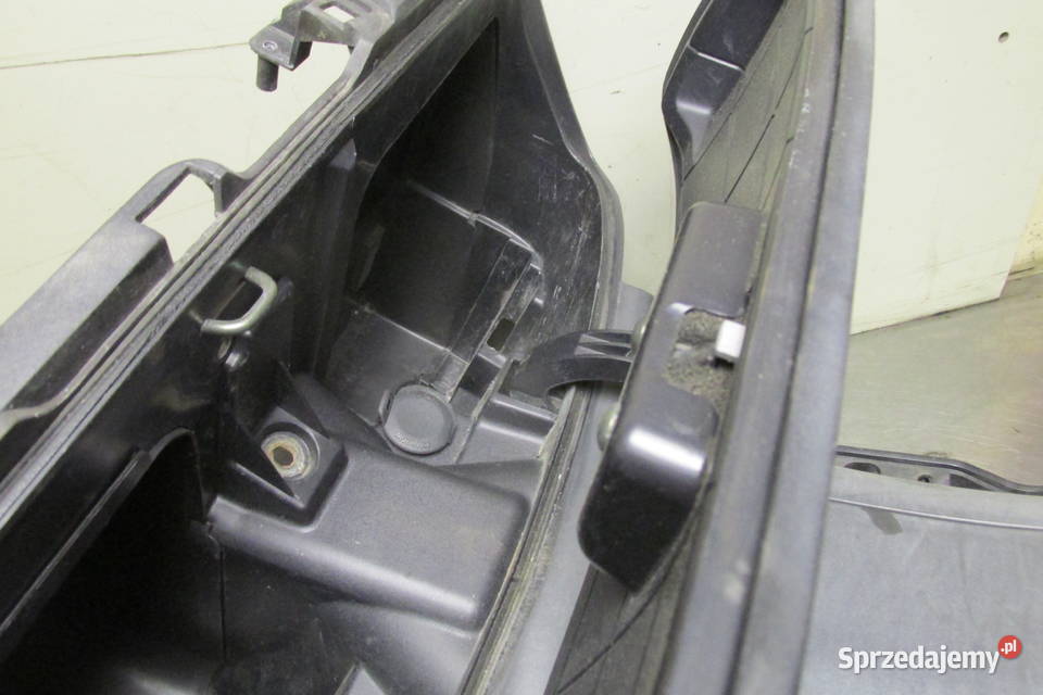 Kokpit schowek Suzuki AN 400 Burgman 02r części Sandomierz