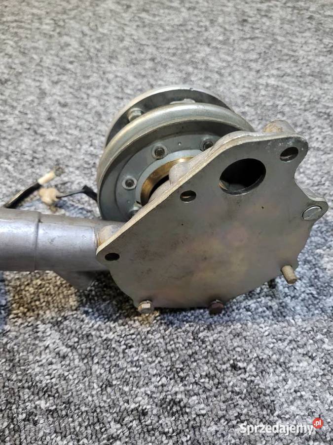 Pompa wody Fso fiat 125p z elektromagnesem Tarnowskie Góry