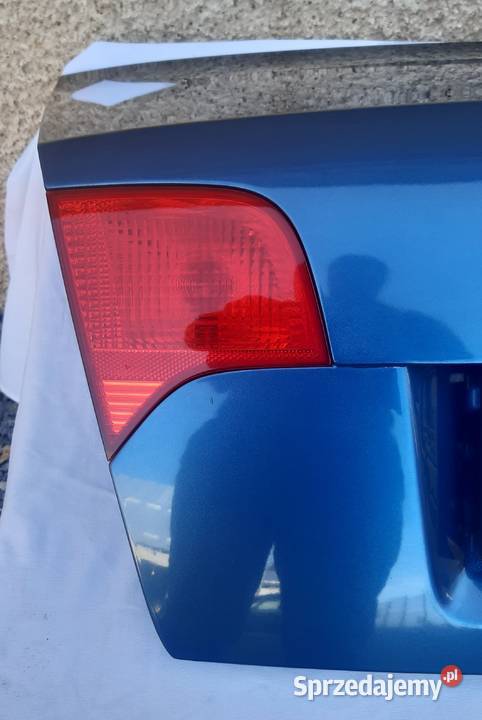 KLAPA TYŁ TYLNA BAGAŻNIKA AUDI A4 B7 osobowe