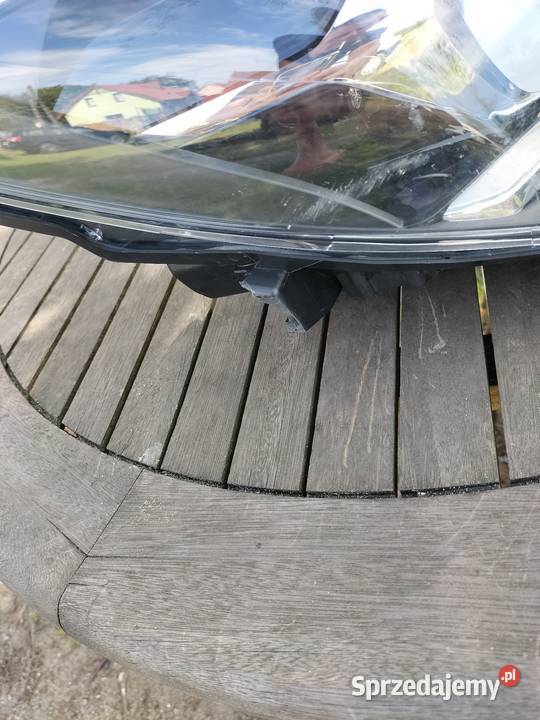 Lampa przednia prawa Toyota Yaris III 3 LIFT Chocianów sprzedam