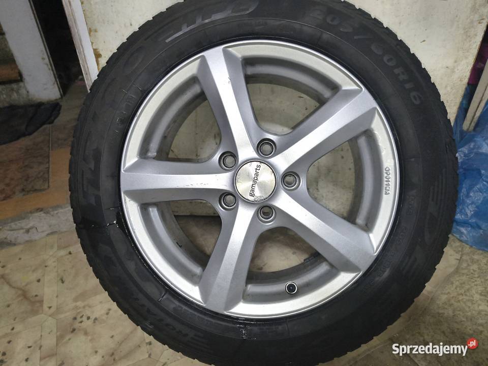 sprzedam 4 alufelgi 16 z oponami zimowymi 205 60 Lubartów