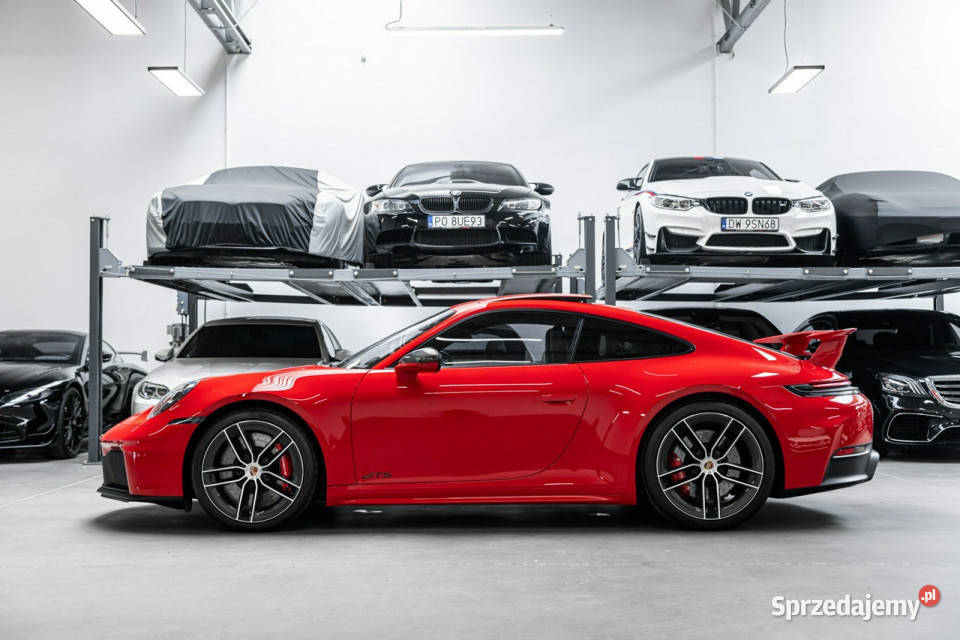 Porsche 911 Carrera 4 GTS 541 Aerokit PPF Rok produkcji 2024 Węgrzce sprzedam