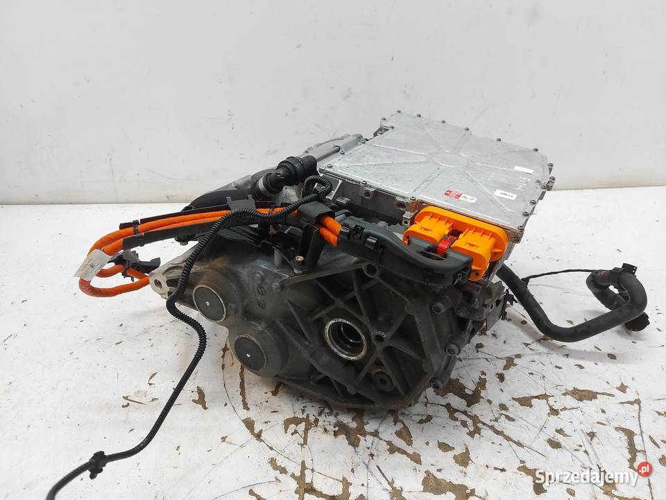 Skoda Enyaq 5LA iV60 SILNIK ELEKTRYCZNY