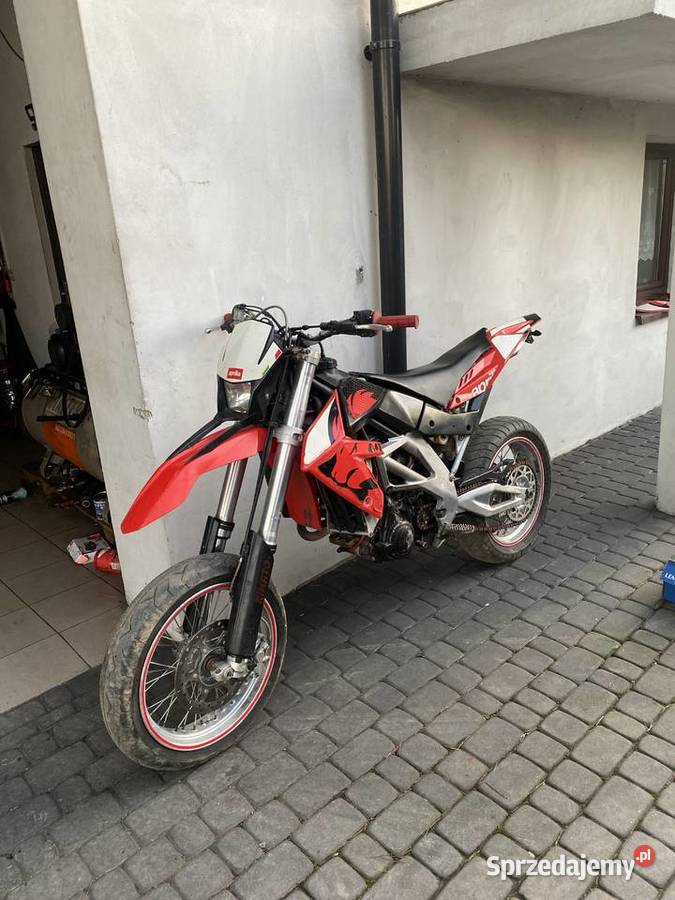Aprilia Rxv 450 bez silnika Rok produkcji 2007 Zelczyna sprzedam