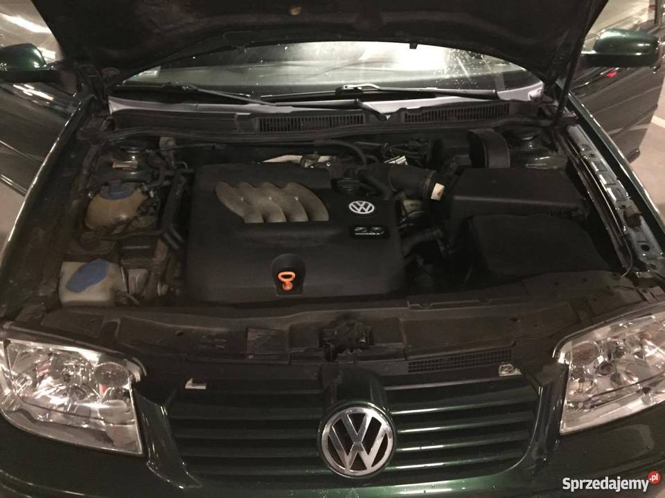 VW BORA 20 Benzyna Z Niemiec ważne opały welurowa tapicerka Toruń