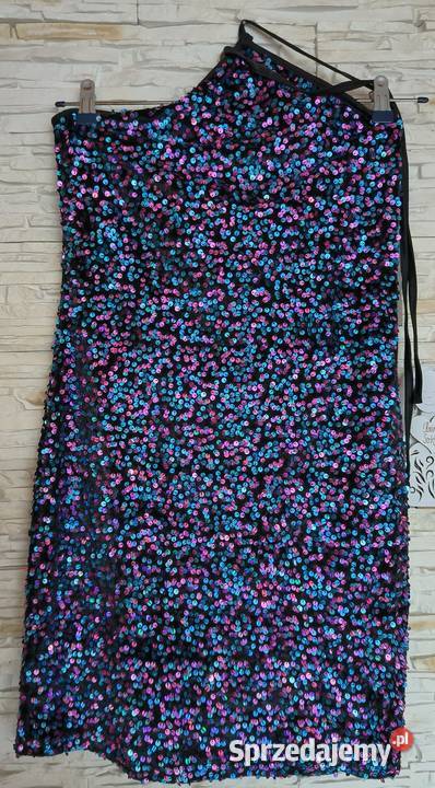 Sukienka cekinowa kolorowa Gdańsk