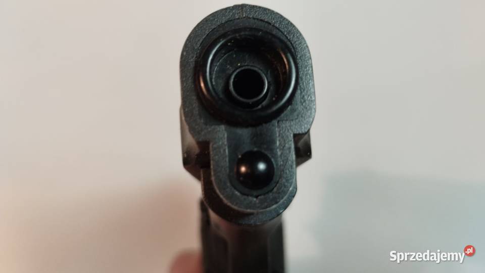 Pistolet na kulki stalowe CO2 replika Beretta Warszawa