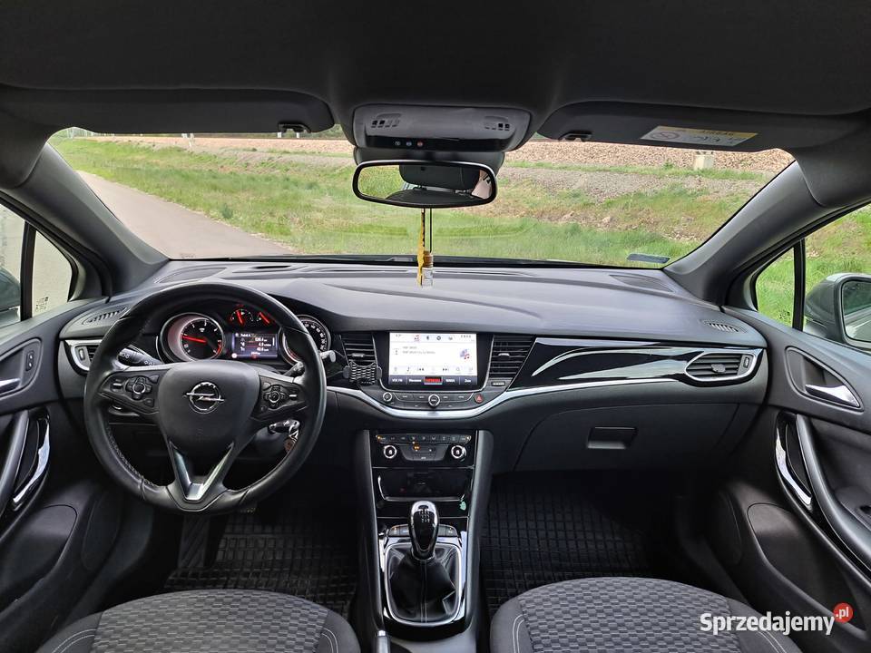 Opel Astra K 2016 Rok produkcji 2016 Włoszczowa